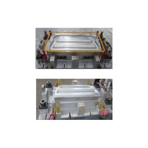 formovací a vysekávací nástroj na věšáky