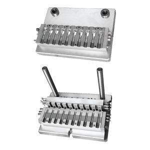 vstřikovací vyfukovací forma